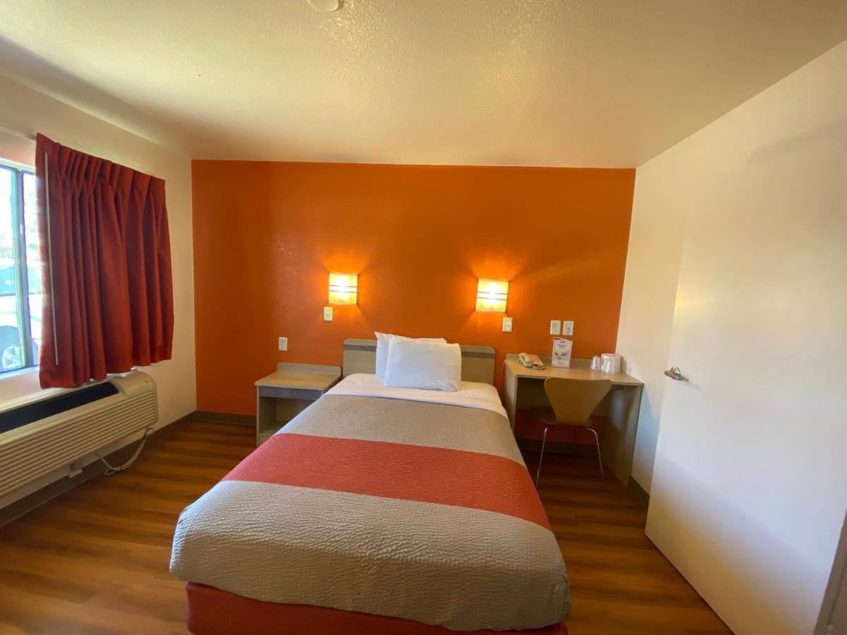 Motel 6-Flagstaff, Az - West - Woodland Village Kültér fotó